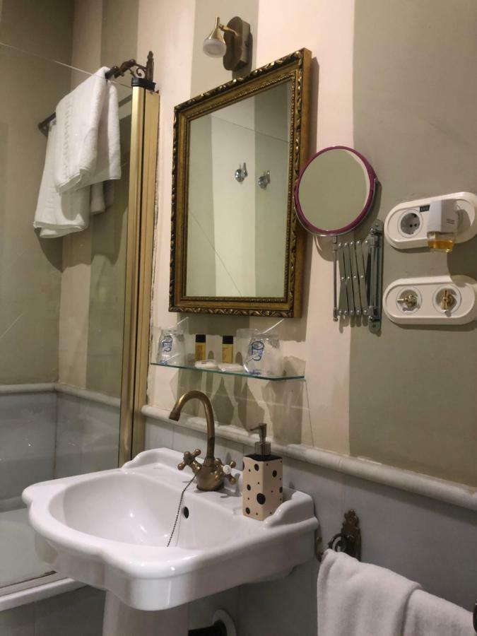 Hotel Del Arbol 卡迪瓦 外观 照片
